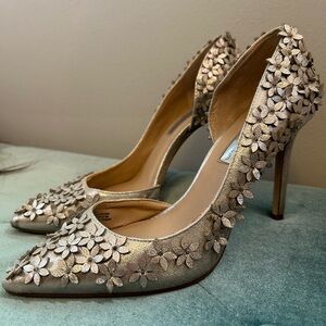 INC international concepts gold metallic with flowers heels
